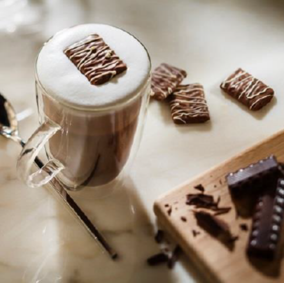 Kaneelkoekje melkchocolade koffie